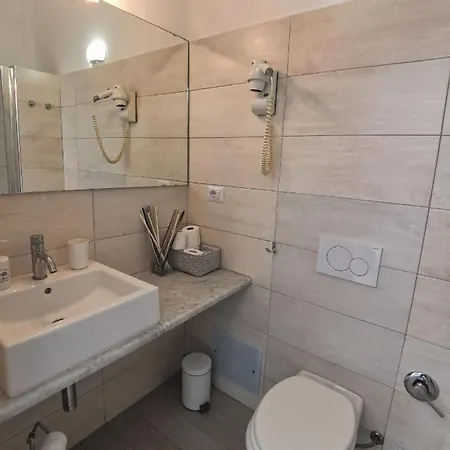 Seabreeze Apartment