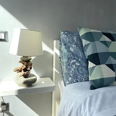 Seabreeze Apartment *